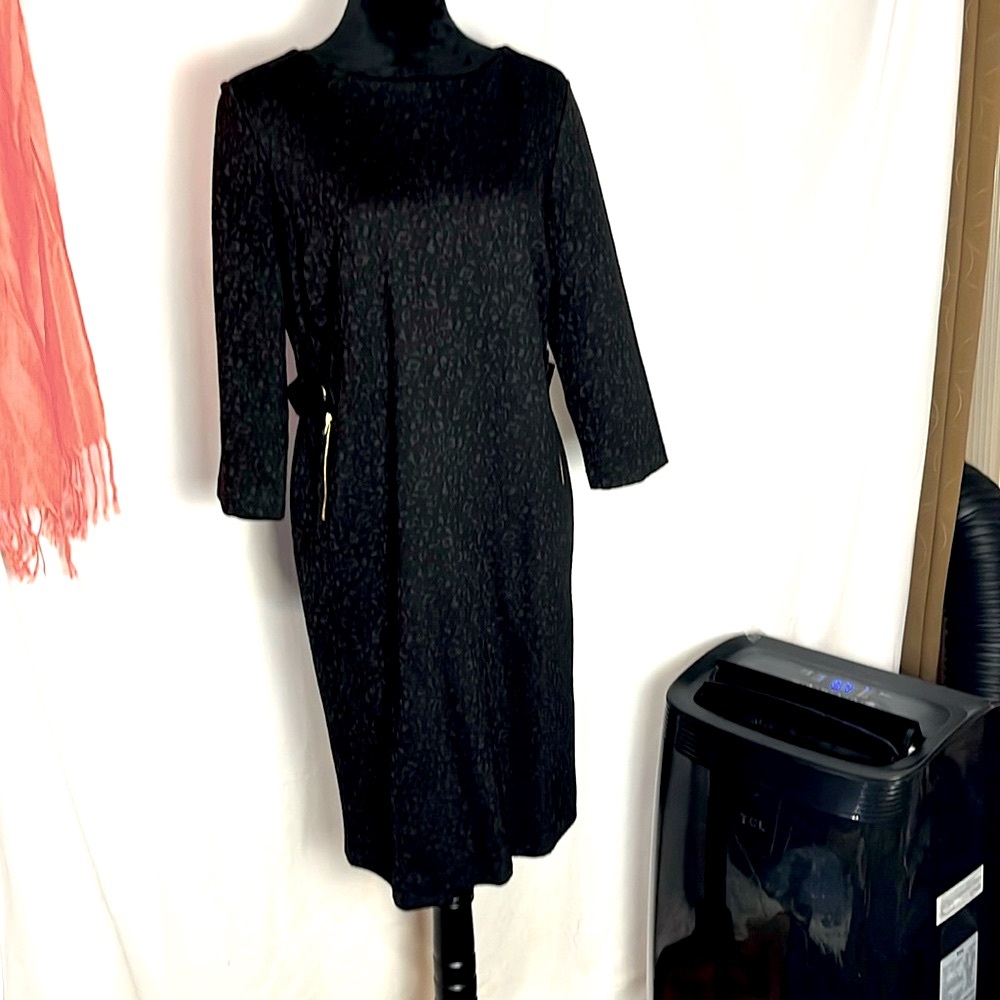Chico’s leopard knit brocade dress (0.5- Small 6/8)